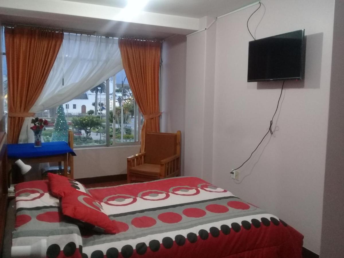 Hotel Central ลาตาคุงกา ภายนอก รูปภาพ