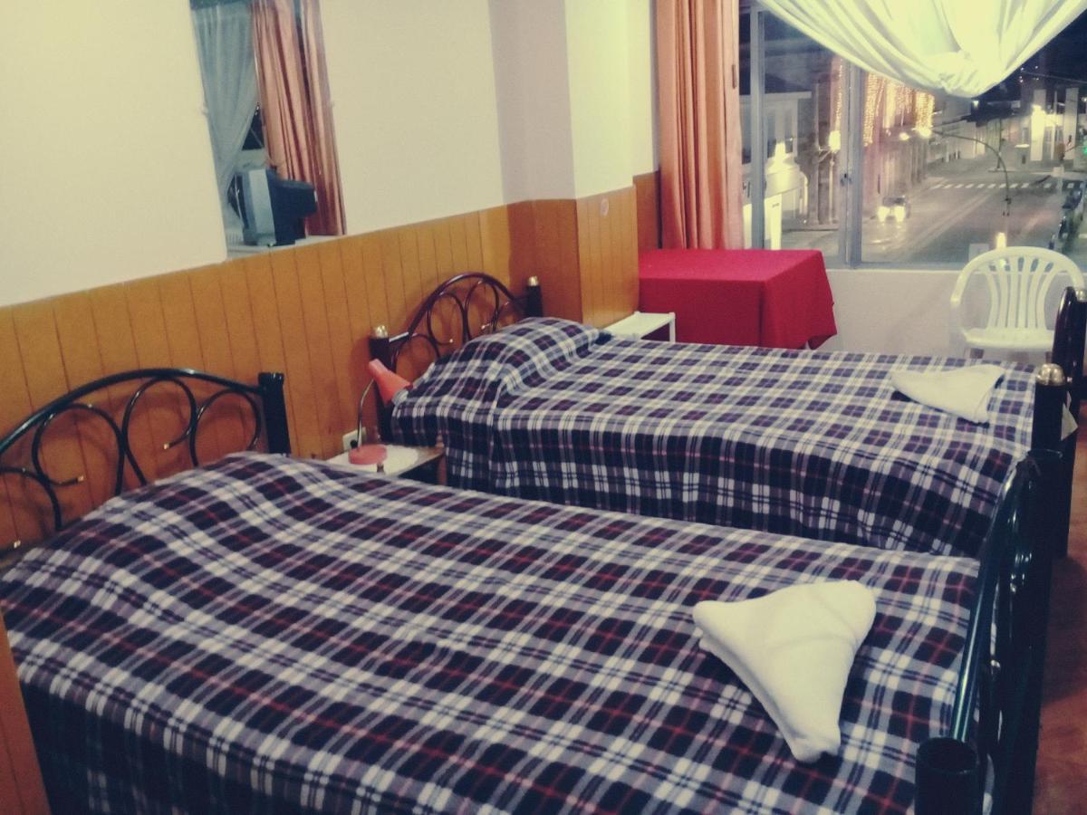 Hotel Central ลาตาคุงกา ภายนอก รูปภาพ